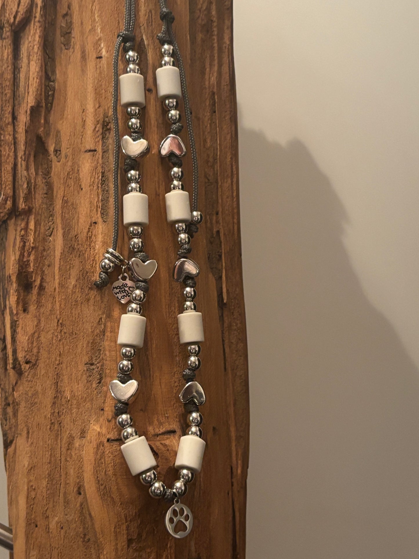 WauRoyale Silver Heart EM-Keramik-Zeckenschutz-Halsband